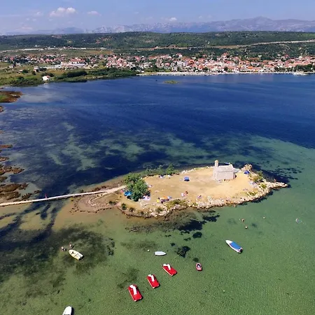 Apartman With A Parking Space Posedarje, Novigrad - 19357