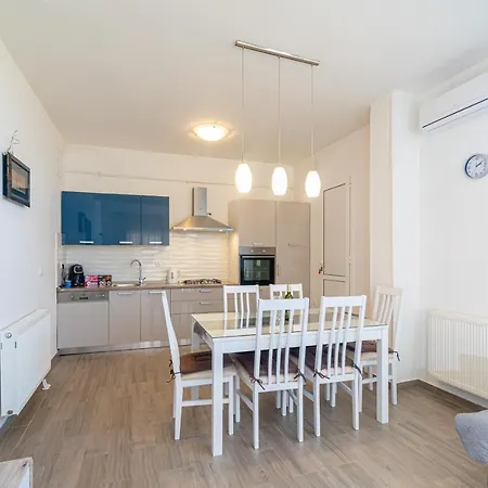 With A Parking Space Posedarje, Novigrad - 19357 Appartement Posedarje